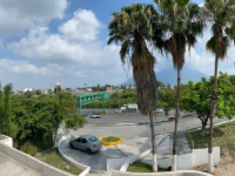 Confort Ejecutivo Suites Lindavista Hotels in Guadalupe