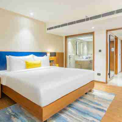 Golden Tulip Jaipur Rooms