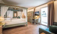 Vitaurina Royal Hotel