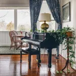 Stone Mountain Manor Hotels in Stone Mountain