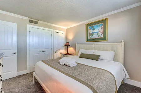 1107 Surf's up by Atlantic Towers