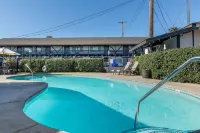 Solvang Inn & Cottages - Pools