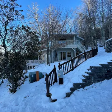 สโลปไซเดอร์ 23บี คอนโด 2 ห้องนอน บาย เรดอว์นนิง