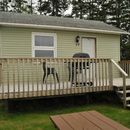 North Rustico Motel & Cottages