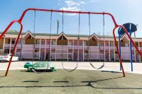 Safari Inn