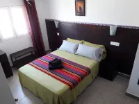 Boutique Hostal "Casa Justa" Hotele w: Mojacar