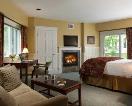Lord Camden Inn Hotels in Knox County