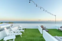 Red Flamboyan Guesthouse and Restaurant Hotels in Puntas