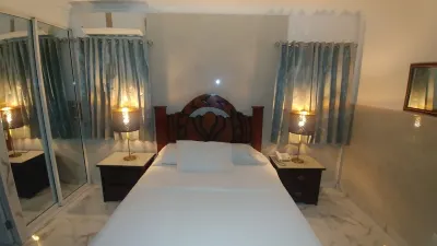 Hotel Riparbella