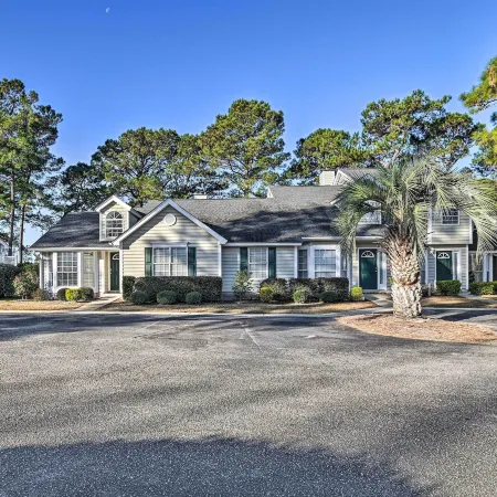 Resort Villa on Golf Course with Beach Access!