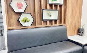 Hotel SRK - near Temple