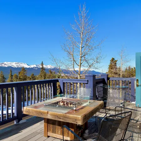 Gold Point Resort Breckenridge by Vacatia