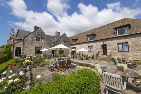 Mortons Manor Отели рядом с достопримечательностью «Замок Корф»