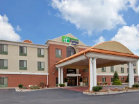 ฮอลิเดย์ อินน์ เอ็กซ์เพรส แอนด์ สวีทส์ - โอ'ฟอลลอน /ชิโลห์ บาย IHG โรงแรมในSt. Clair County