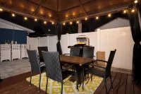 Holiday Oasis with Heated Pool Near Gulf Beaches!