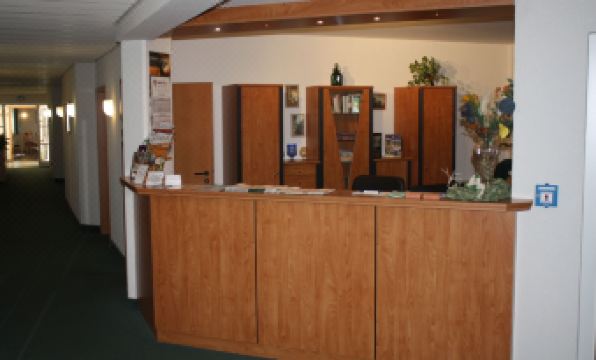 Hotel & Restaurant Bergfried - Housity