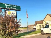 Country Club Inn & Suites Hotels in Fostoria