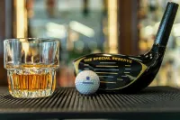 Theodora Golf Club - bar