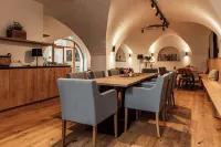 The Salt Townhouse Hotels in Hallein