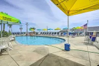 North Wildwood Condo - Beach Across Street! - spa