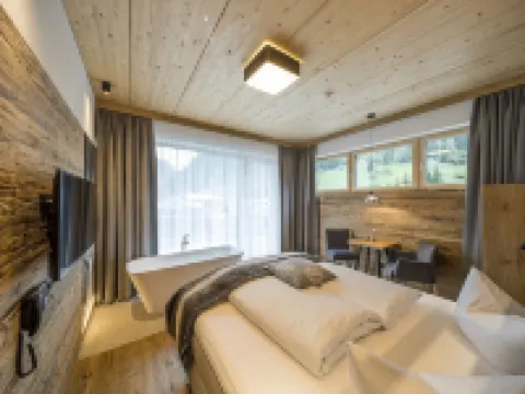 Post Hotel Paznaun Hotéis em See