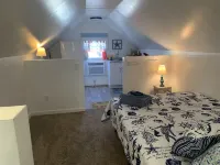 Loft at the Beach 1 Bedroom Apts by RedAwning Hotels in Norfolk