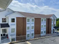 Schmidt's Creek Hotel Hotels in Camdenton