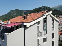 Rooftop Apartments & Rooms Hotels in Budva