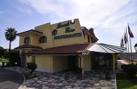 La Locanda del Cavaliere Отели в г. Чистерна-Ди-Латина