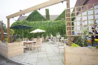 Norfolk Arms Hotel Hotels in Arundel