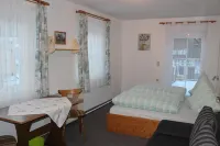 Gasthaus Zur Waldesruh Hotels in Cham