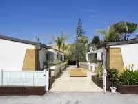 White Bay Hotels in Fontane Bianche