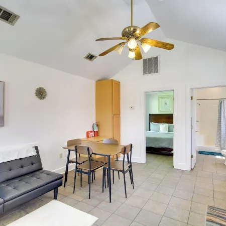 Biloxi Resort Cottage w/ Pool & Lake Access!