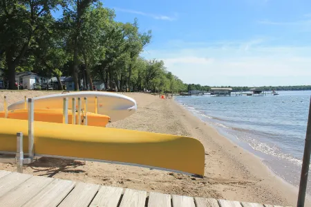 Viking Bay Resort and Lodge