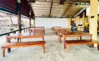 Precia Villavert Beach Resort Hotels in San Jose de Buenavista