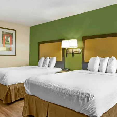 Sonesta Simply Suites Lansing