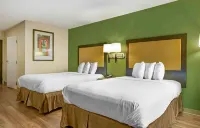 Sonesta Simply Suites Lansing