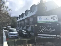 Hurley's of Queenstown - parking