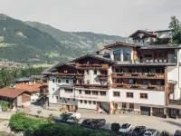 Hotel Märzenklamm Stumm im Zillertal Hotels in Stumm