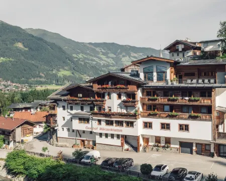 Hotel Märzenklamm Stumm im Zillertal Hotels in Stumm