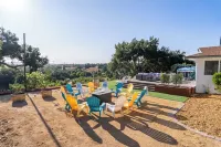 Vibrant 3.5-acre Paso Escape with Pool, Hot Tub & Views!