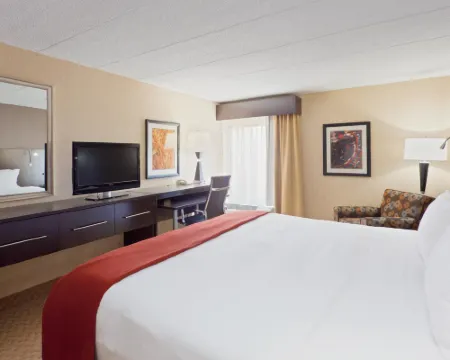 ホリデイ イン エクスプレス ホテル & スイーツ ドーバー by IHG ドーバーのホテル