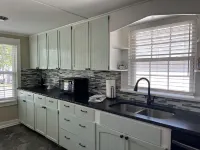 Charmer 2bed house fenced in Broken Arrow. Rose District 1 block off Main pet ok