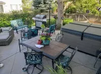 Private space with hot tub. Hotels in Roxborough Park