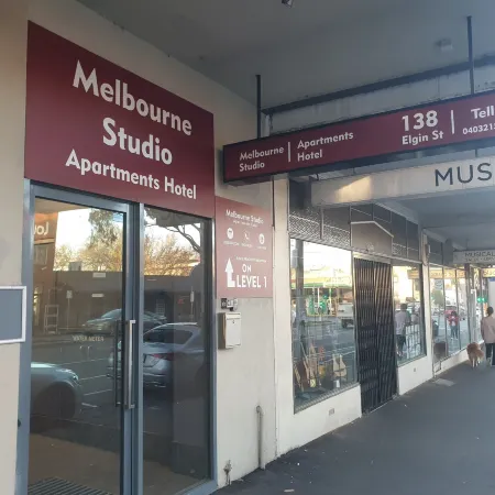Melbourne Studio Apartments Hotel @ 138 Elgin Carlton