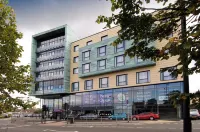 Premier Inn Doncaster Central Các khách sạn gần The Point
