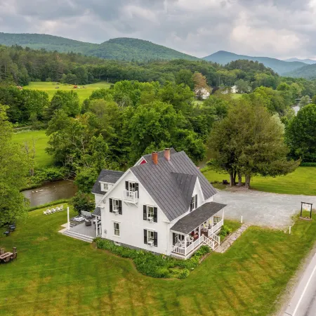 Woodbridge Inn Bed & Breakfast