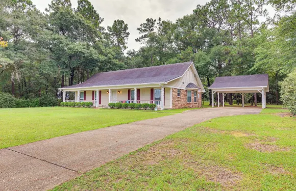 愛犬阿拉巴馬撤退帶露台和火坑！