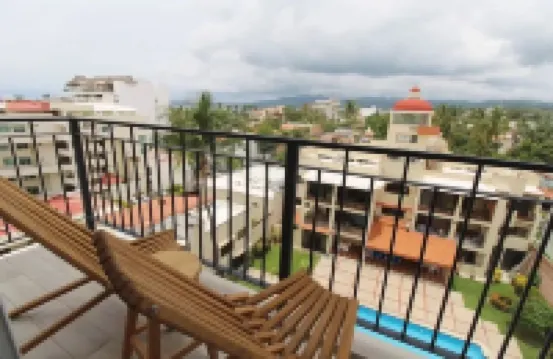 LIFE BUCERIAS 421 APT just one block on the beach in Golden zone