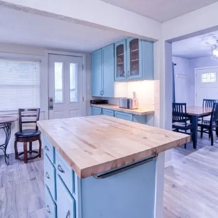 Spacious 3BR "The Haven in the Harbor" – Minutes to Harbor & Wine Country